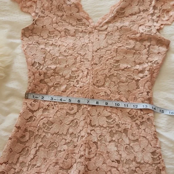 Belle Badgley Mischka dress - Picture 3 of 7